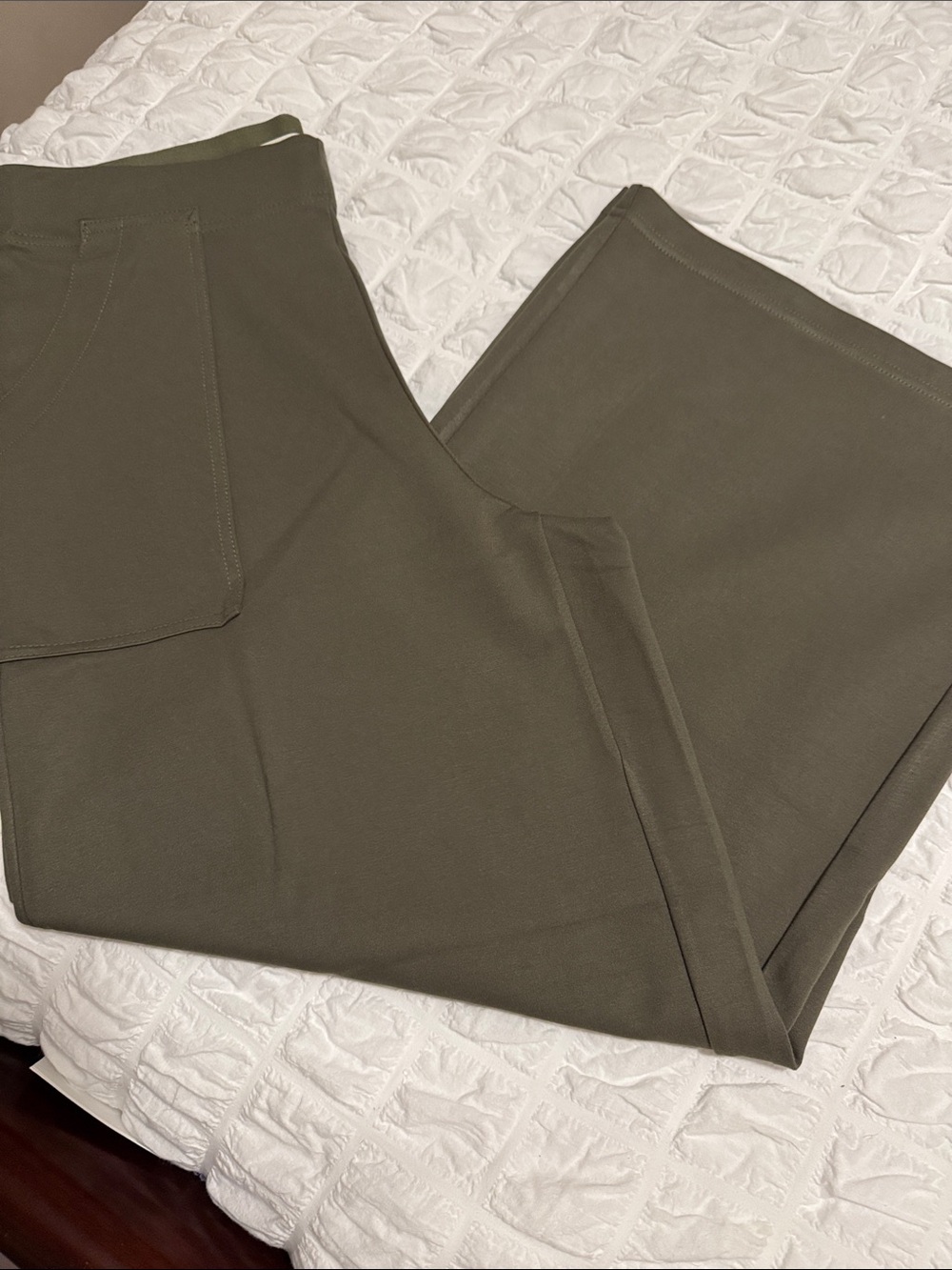 Max Studio Olive Green Wide-Leg Sweatpants